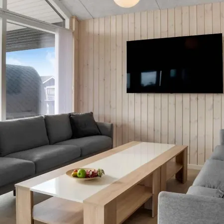 Villavilla 661 - Marielyst, Lollandfalstermon * Bøtø By